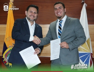 Firma convenio de Cooperación Interinstitucional entre el Ministerio de Obras Públicas y el GAD Municipal